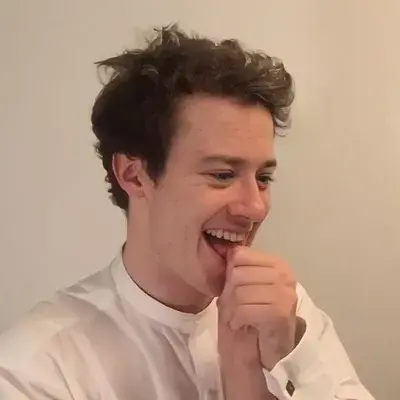 PoshFlare8265의 Joseph Quinn