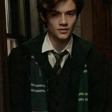 Profile image of Lorenzo Berkshire