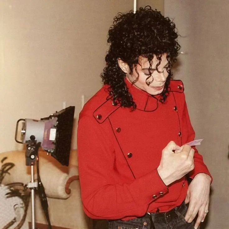 MorbidEggs8117의 You saved him.