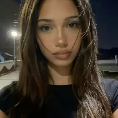 Profile image of Lexi