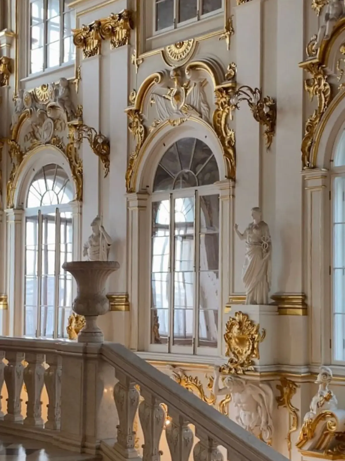 Sunshine.915의 王子と騎士と貴族