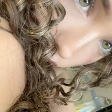 Profile image of Nina