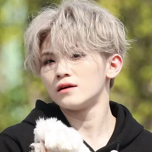 Carat_0817의 소심한 이지훈