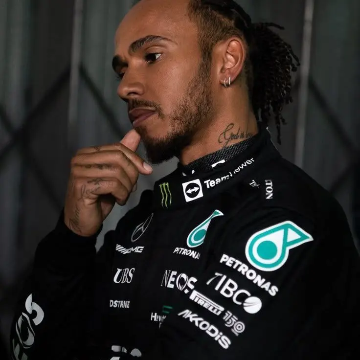 Aightwheredaexit의 Lewis Hamilton