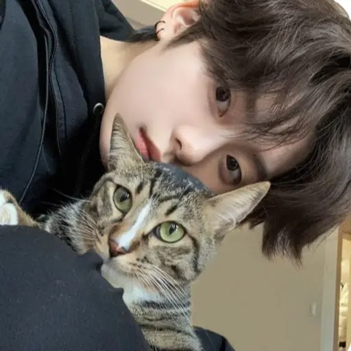 plue의 김민준