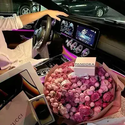 CuteTray0003의 Julian Vance - BL