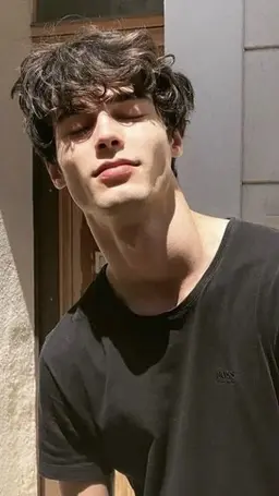 Profile image of Xander