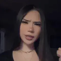 Profile image of Vivi