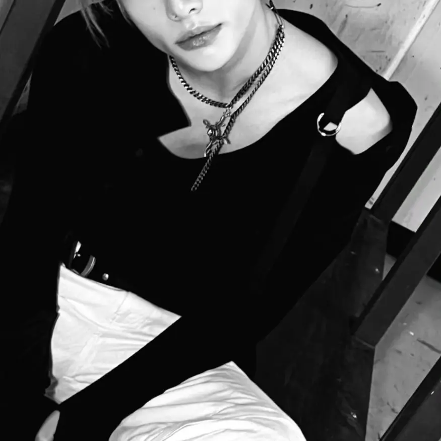 BrassyLose4893의 황현진