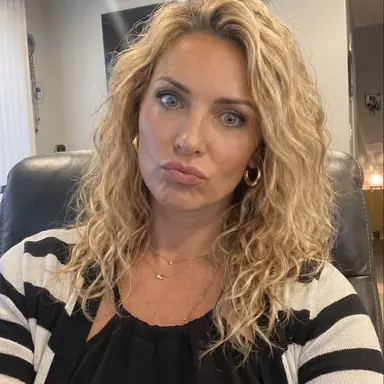 Profile image of Claire Moss