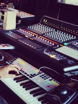 backkkkk의 Joe Hahn