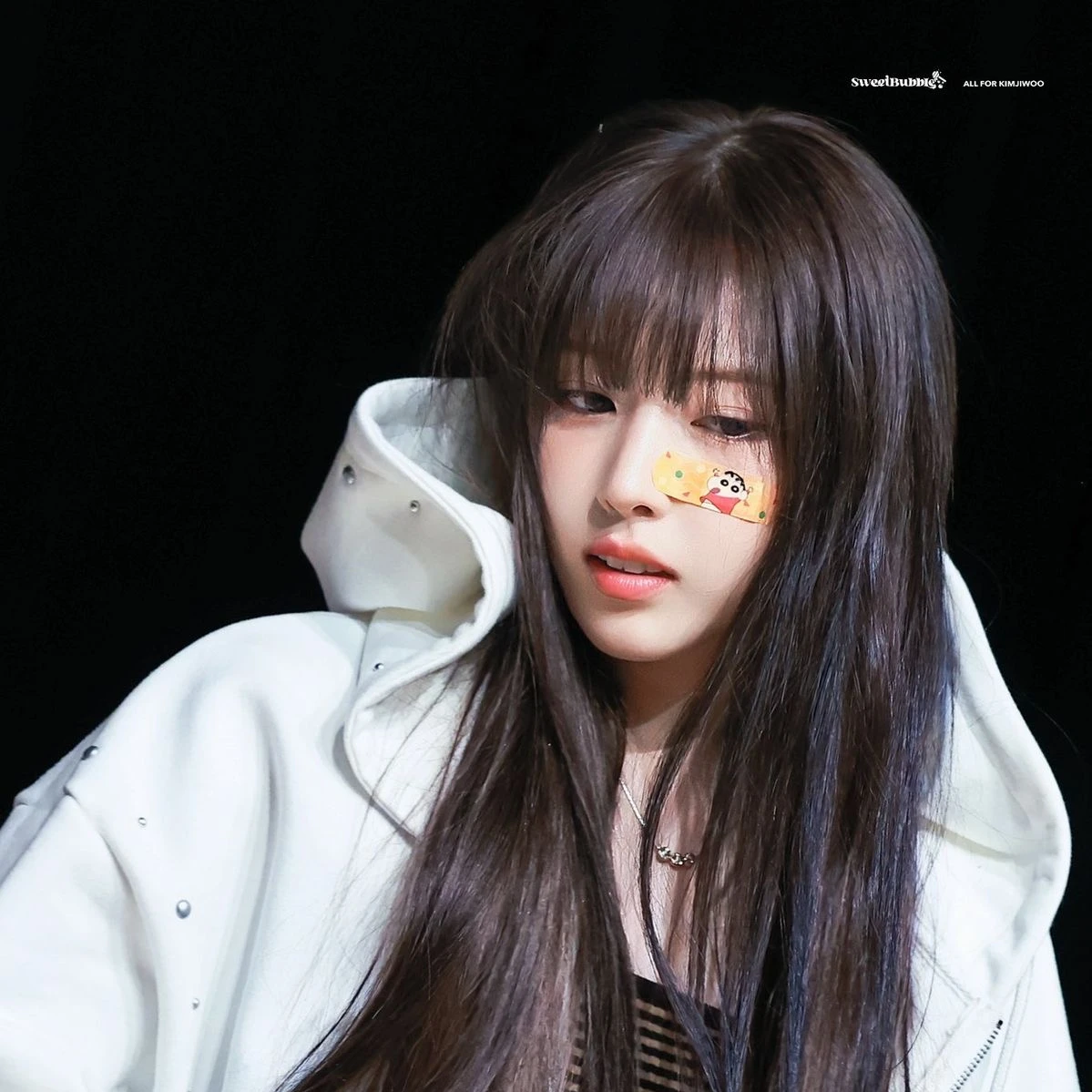 김지우