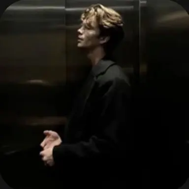 Profile image of Aaron Warner