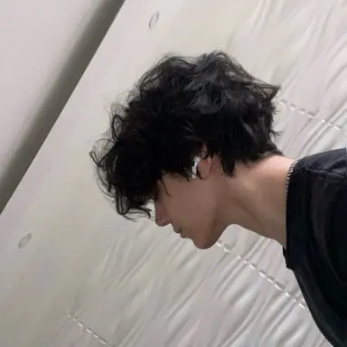 Profile image of Ezra