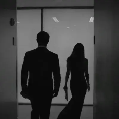 RoomyUnau7438의 Enemies to Lovers