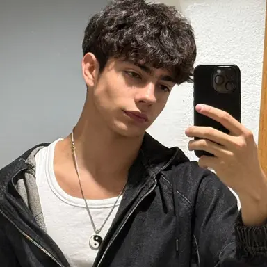 Profile image of Lukas