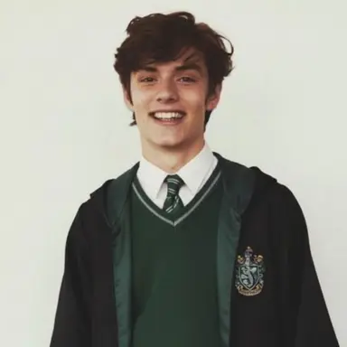 Profile image of Lorenzo Berkshire