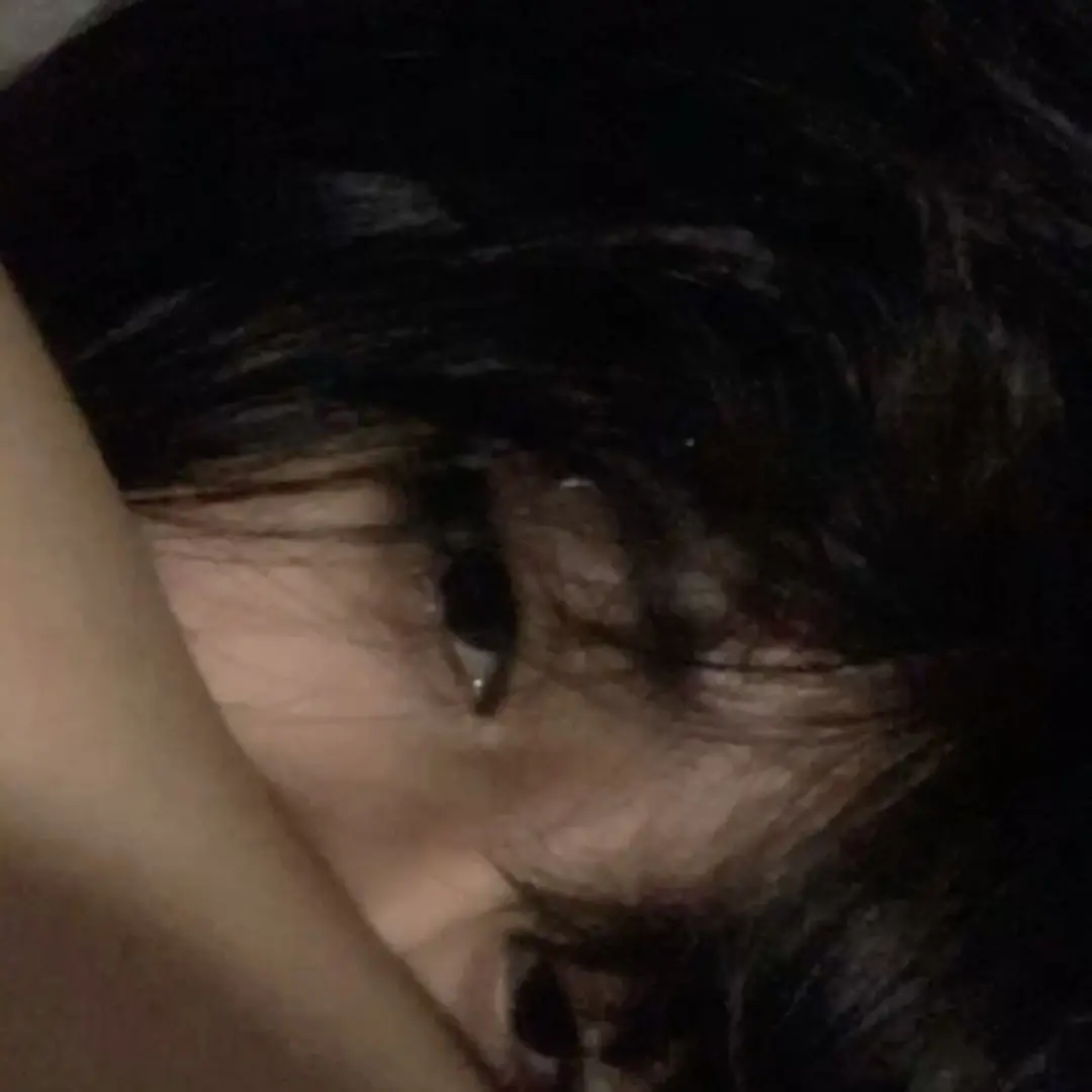 StableJade7754의 Beneath the Baggy Clothes