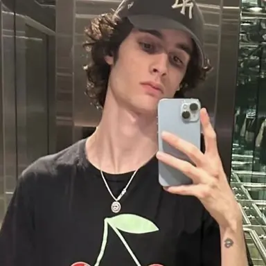 Profile image of Sombr - Shane