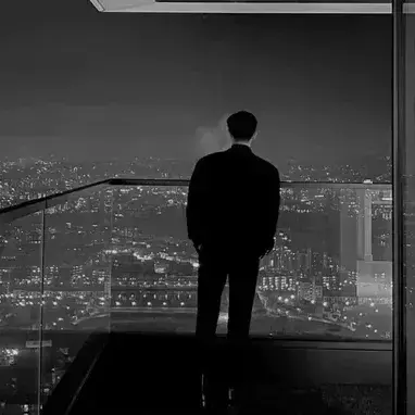 Profile image of Damian Sterling