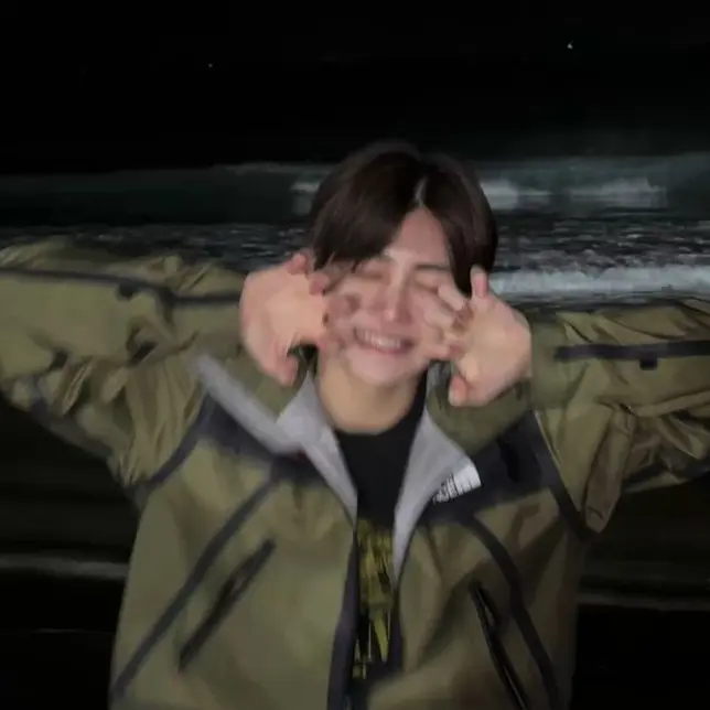 twosjsjzjzj의 TWS 한지훈