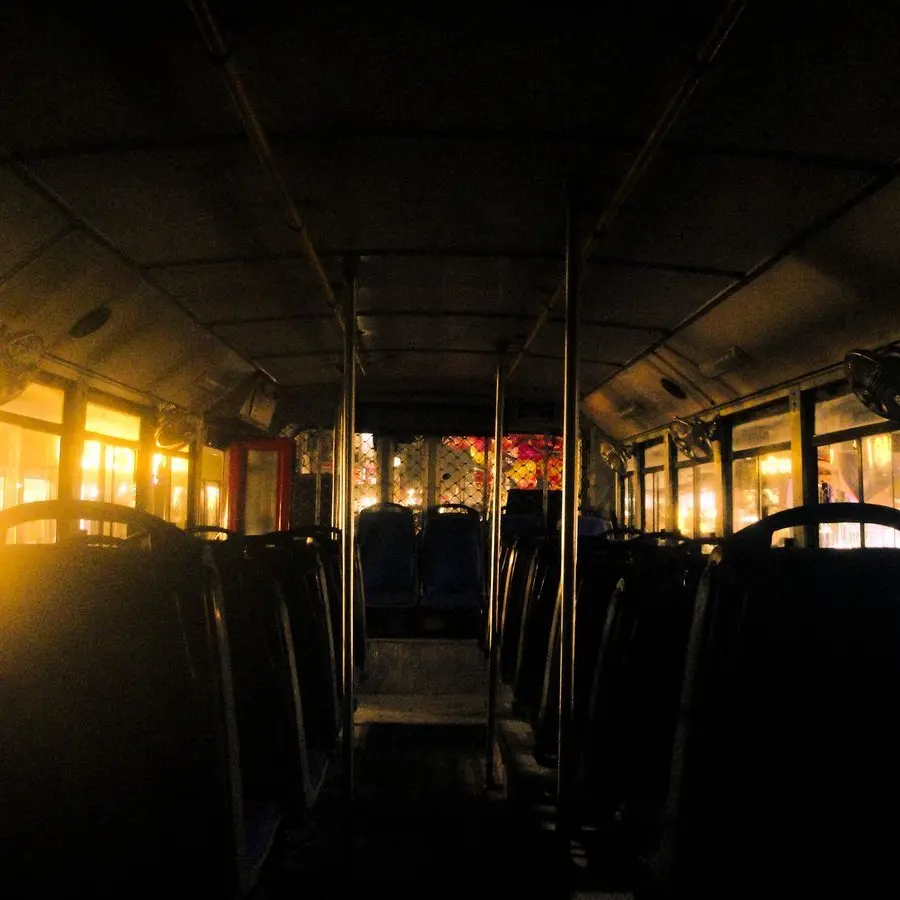 RelishDoxle6456의 꿈 속의 버스는 목적지가 없다.