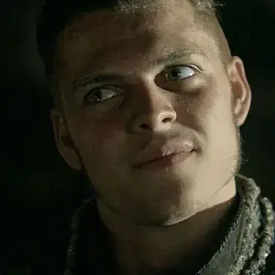 BraveLime7316의 Ivar the Boneless
