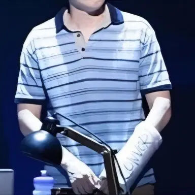 Profile image of Evan Hansen