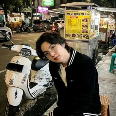 Profile image of Min Y