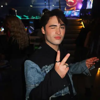 Profile image of Josh