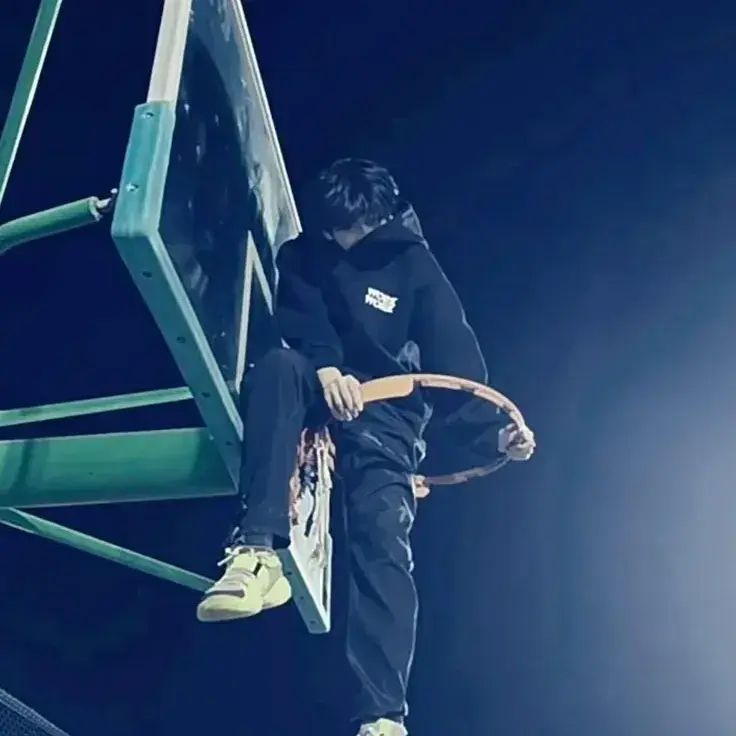 StubbyMilk2618의 Mateo _Cheeky Boyfriend