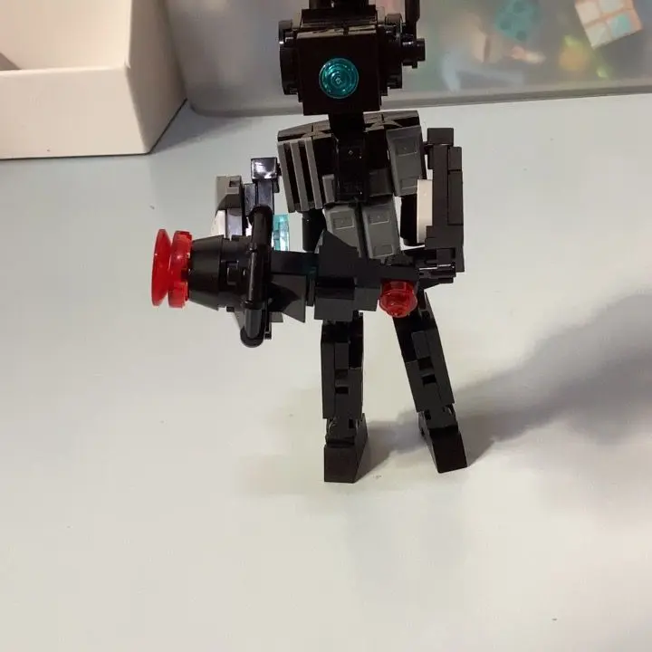 RobustIce5027의 유튜버 가족임 ㅇㅇ(여우있음 ㅇㅇ)