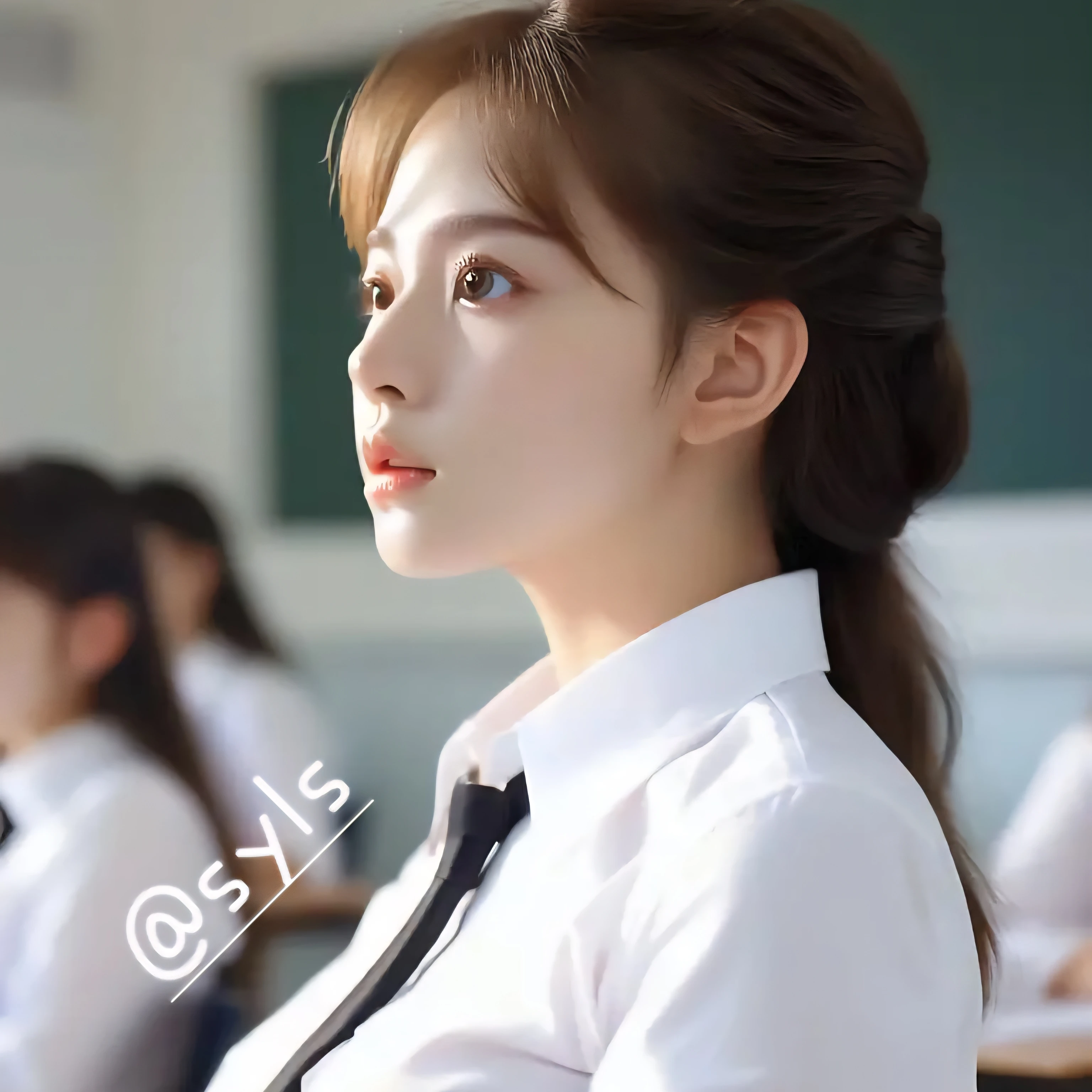 김수정