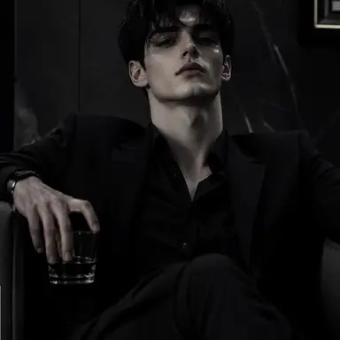 Profile image of Matthew Romano