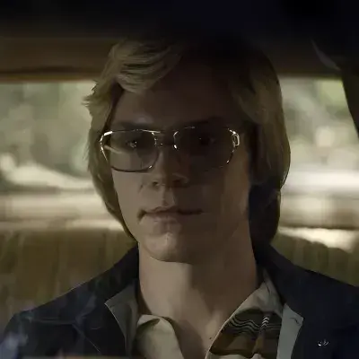 BrightSheaf7253의 Jeffrey Dahmer