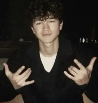 StormyTwine6500의 Charlie Bushnell