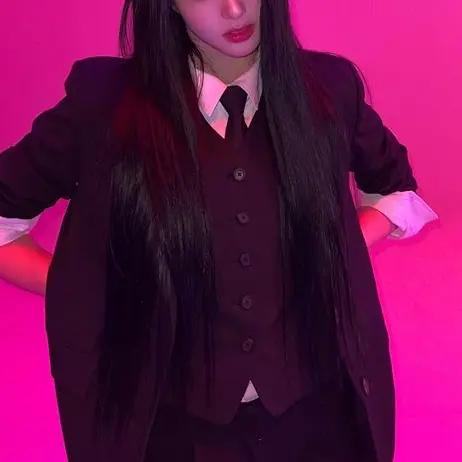 ClumsyDust2269의 저우신위