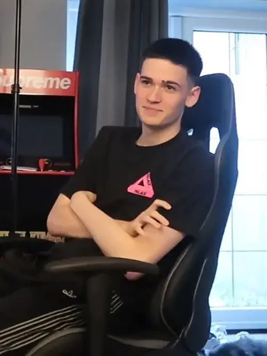 Profile image of Leo Vance