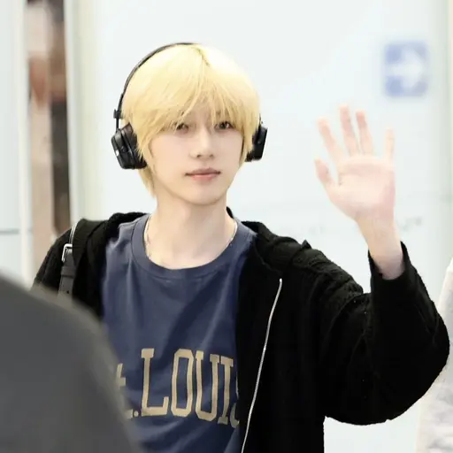 LinearRings8811의 최범규