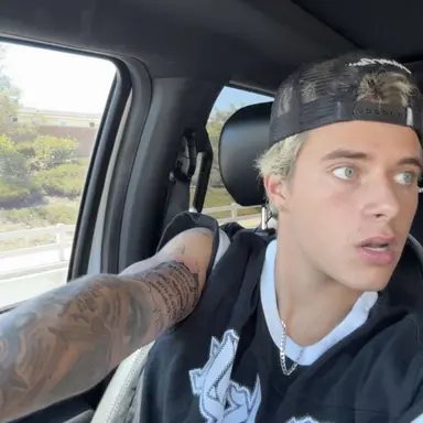 Profile image of Gavin magnus