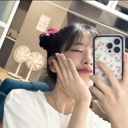 MusclyPlug3560의 박지윤