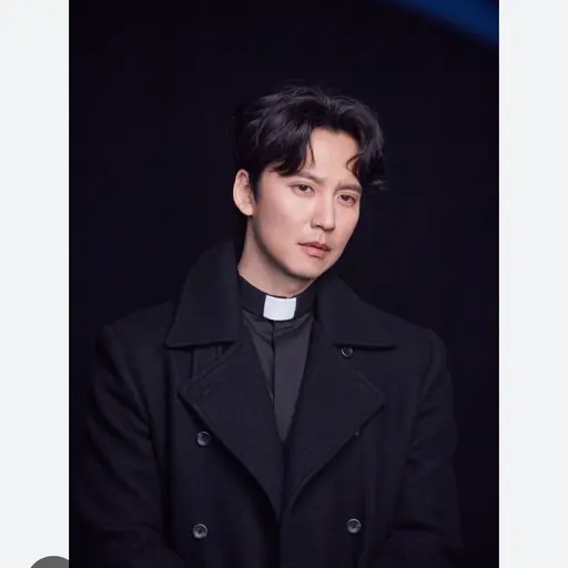 GreasyMoon2677의 열혈사제 김해일