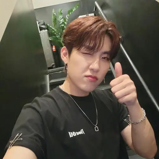 CloseMamba5754의 박우진