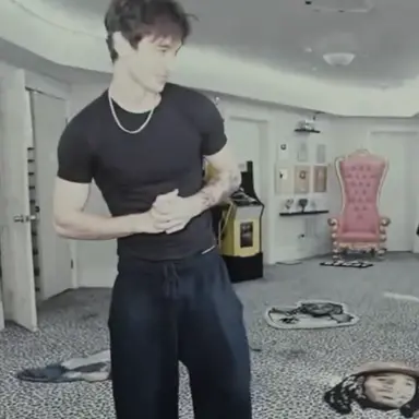 Profile image of Ethan