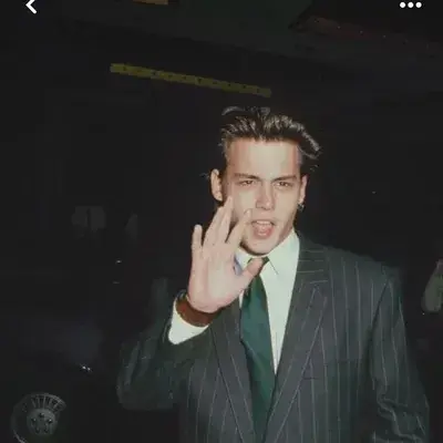 RealCup6375의 Julian Vance