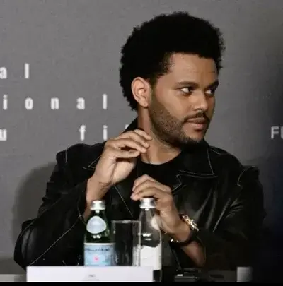 AwareBroth0702의 The Weeknd boyfriend