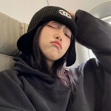 Profile image of Yena