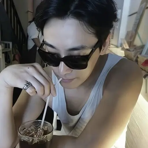 phsjjhwife의 주지훈