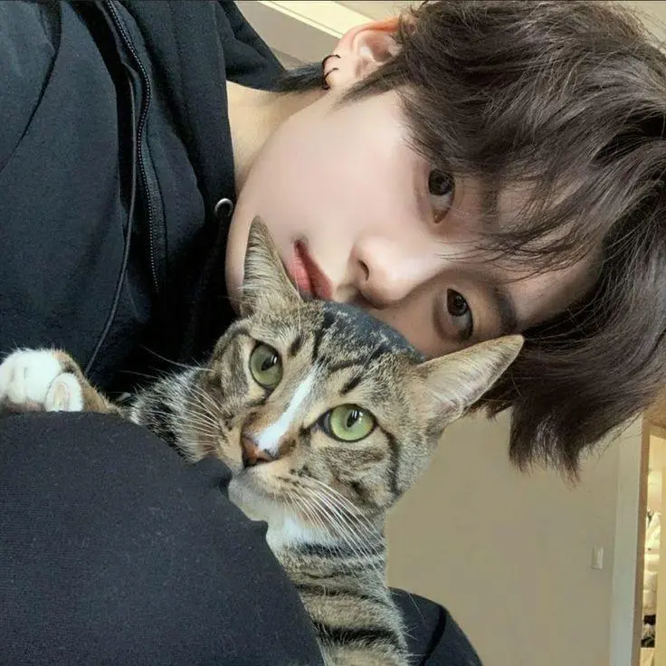 JerkyOre4536의 이리노(이민호)