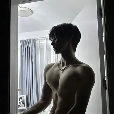 Profile image of Ethan